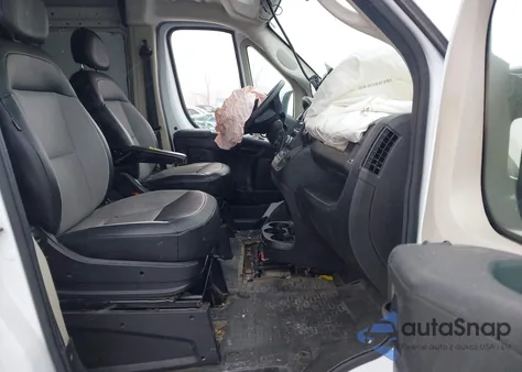 2021 Ram Promaster 2500 High Roof 159 Wb z USA, uszkodzony, nr VIN 3C6LRVDG5ME584584